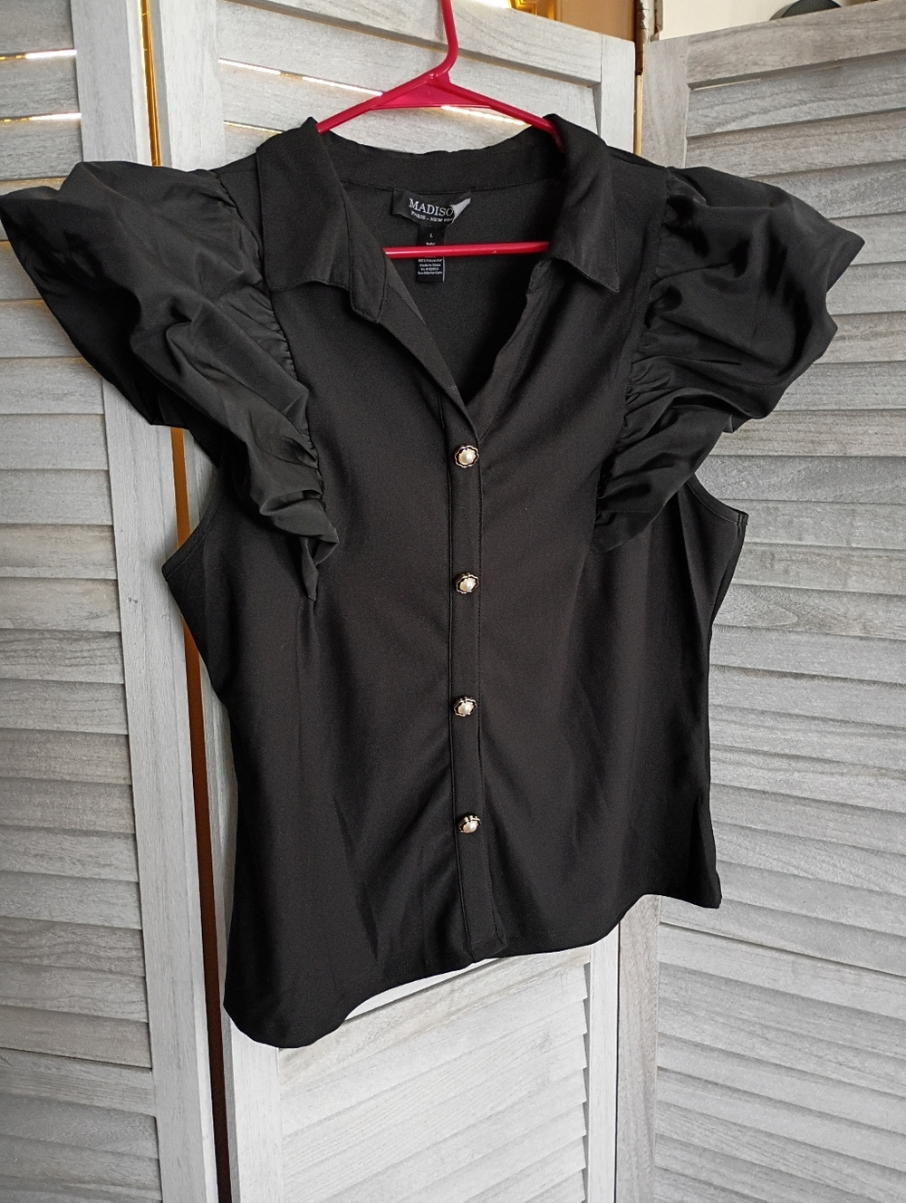 Madison Size Large Black Ruffle Sleeve Button-Front Women's Top
